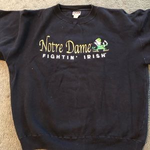 Navy Norte Dame sweatshirt. Size L.